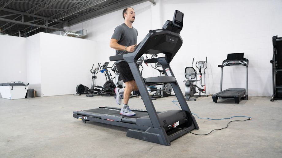 6 Best Treadmill for Tall Runners (2025): Great Machines Supporting Long Strides
