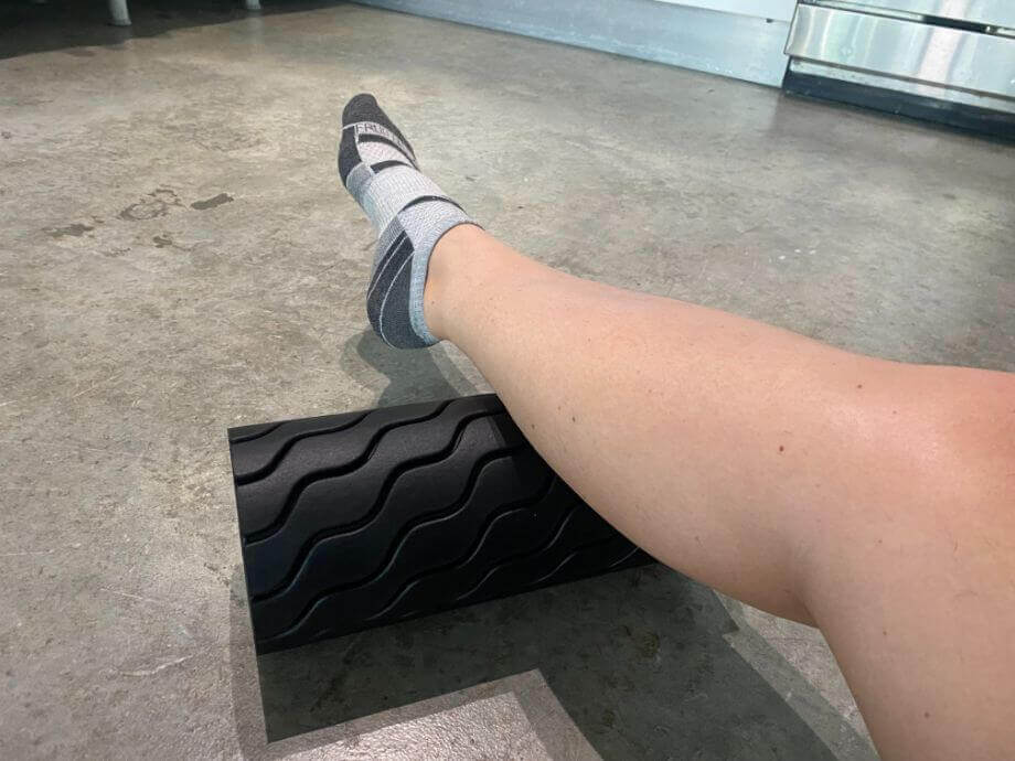 theragun wave in use