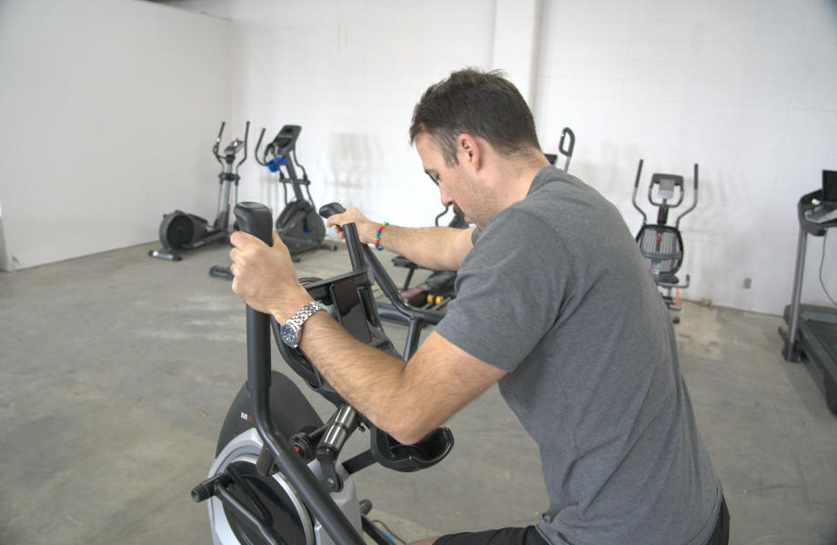 A close look at Coop Mitchell working out on the BowFlex Max Trainer M6