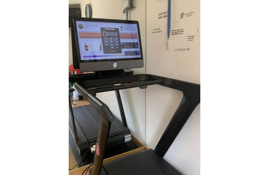 peloton tread console
