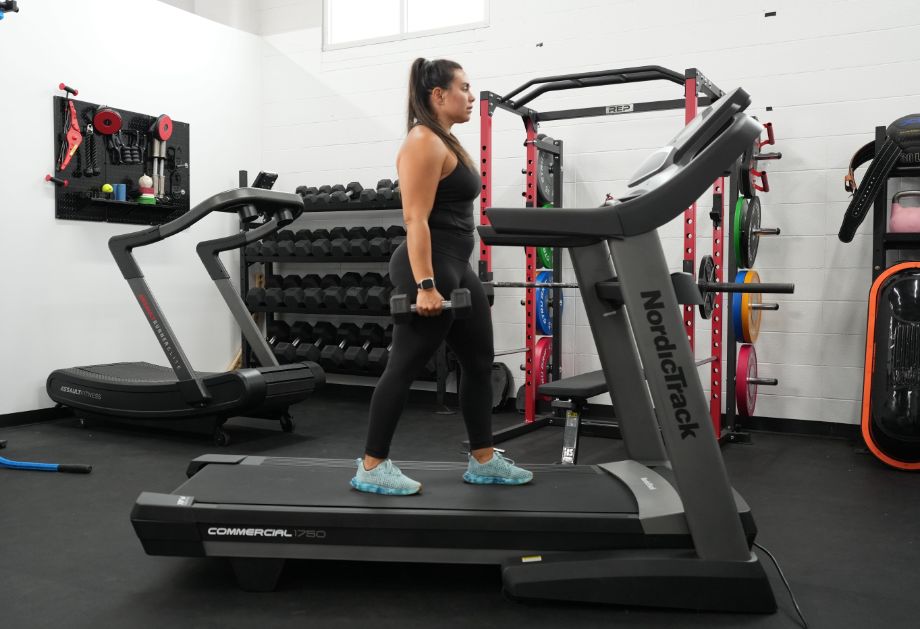 5 Movements to Blast a Treadmill Arm Workout