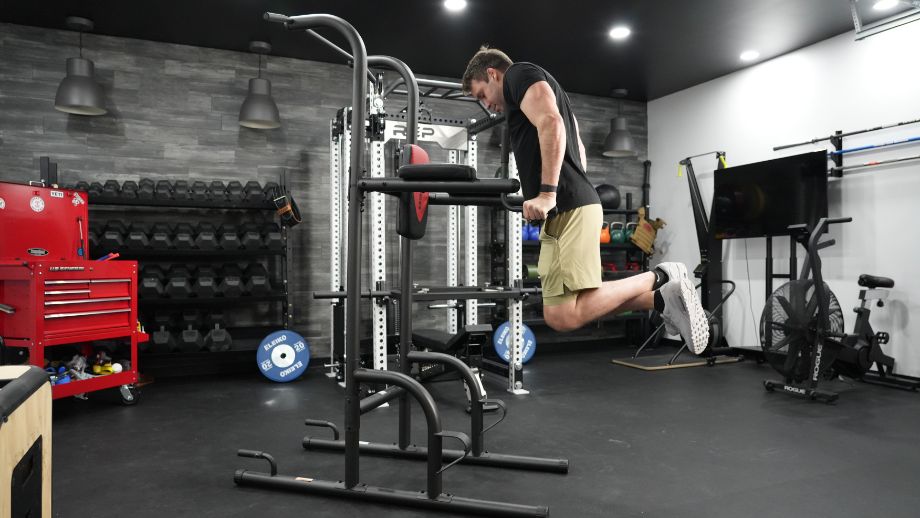 Best Power Towers (2025): Work Your Upper Body and Core With These Machines