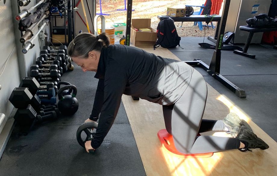 7 Ab Roller Workouts to Strengthen Your Core