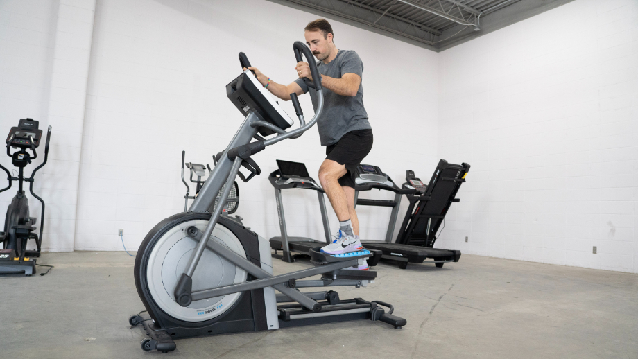 How to do an Elliptical HIIT Workout: Switch It Up, Reap The Benefits
