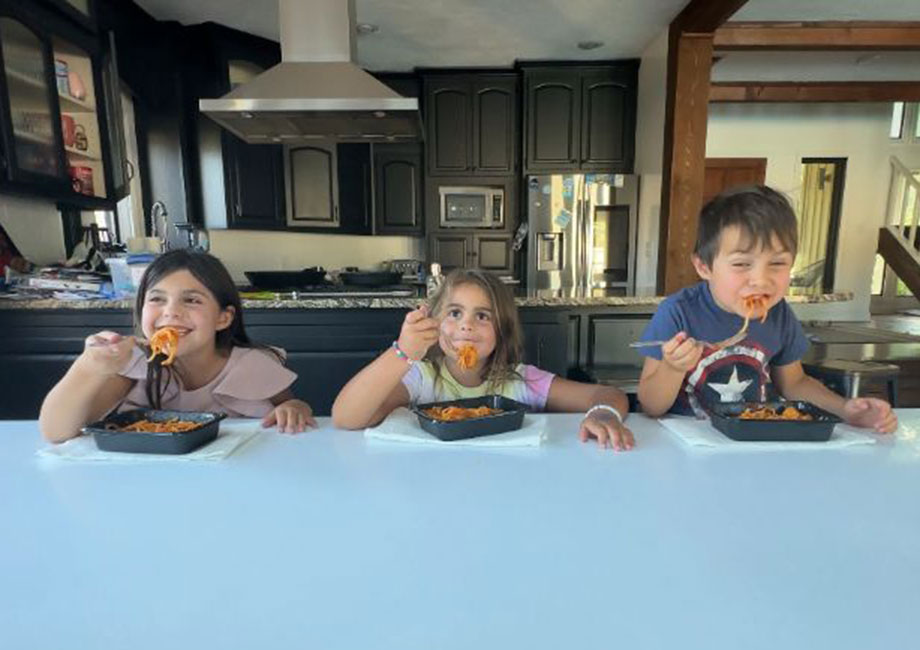 Best Meal Delivery Service for Families (2025): Making Family Dinners More Manageable