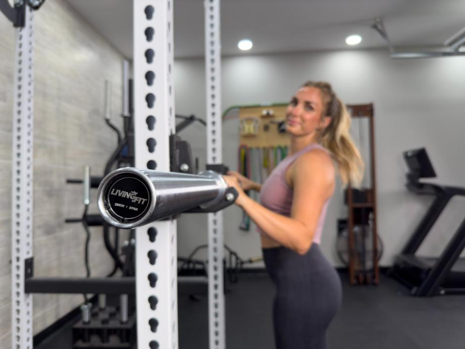 Living.Fit Barbell Review (2025): A Reliable Budget Barbell for Everyday Use