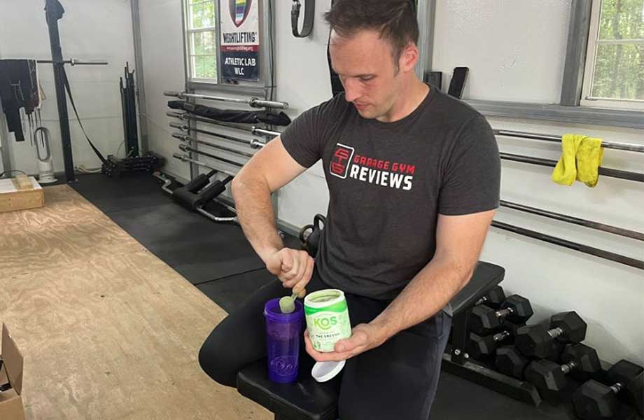 KOS Show Me The Greens Review (2025): An Affordable Organic Greens Powder