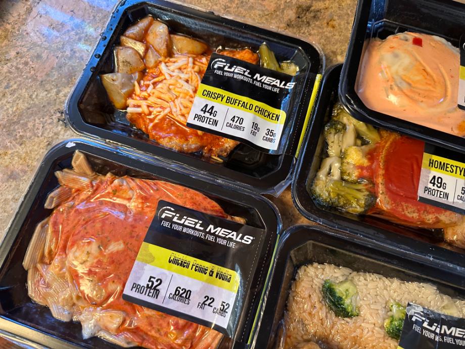 An image of Fuel Meals Crispy Buffalo Chicken and Chicken Penne Vodka