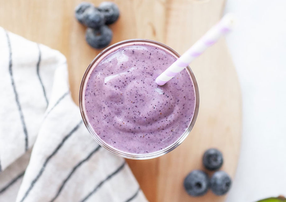 creamy-blueberry-avocado-kitch