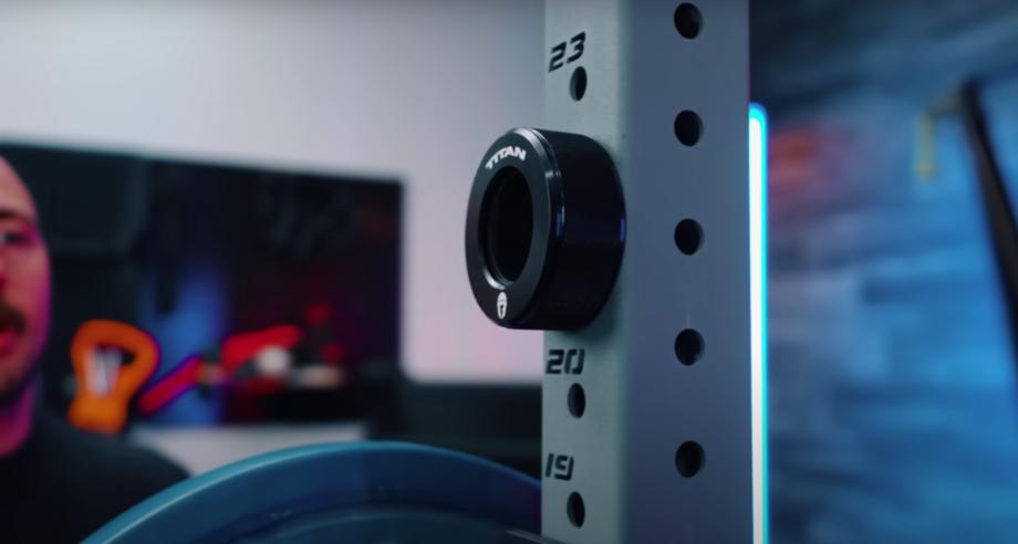 The Titan TwistLock Barbell Collars magnet.