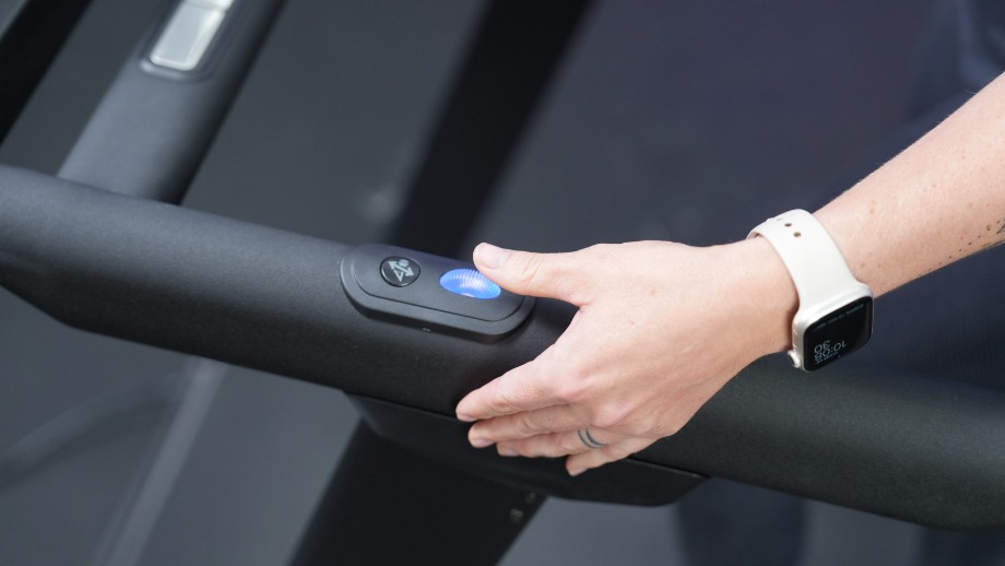 Handrail on the Echelon Stride-6s.