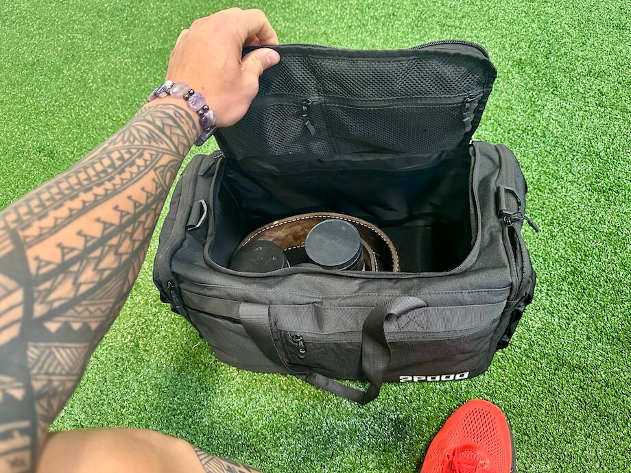 A glance down into an opened 2POOD Performance Duffel
