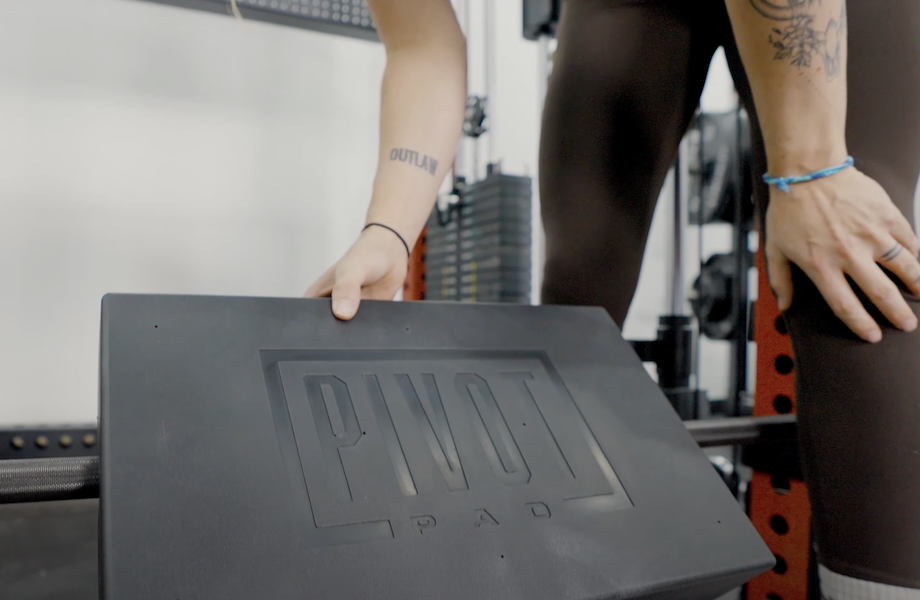 AbMat Pivot Pad Review (2025): The Safer, Smarter Way to Hip Thrust at Home