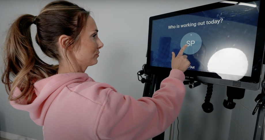 Login screen for the Echelon Strength Home