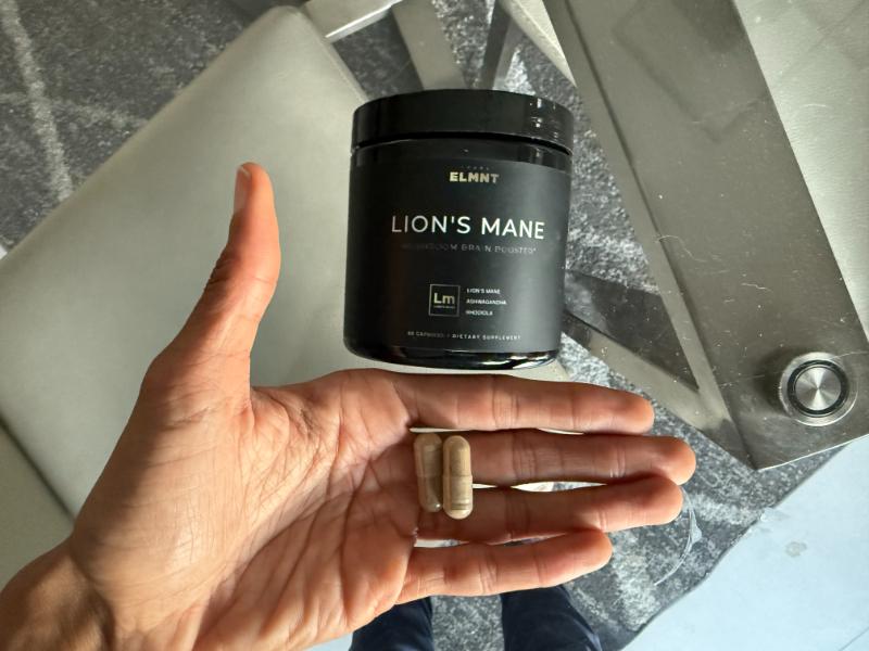ELMNT capsules as best lion's mane supplement