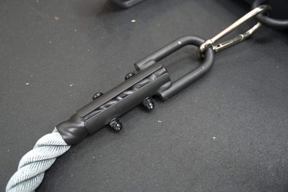 Connection point on a Centr x HYROX Competition Power Rope