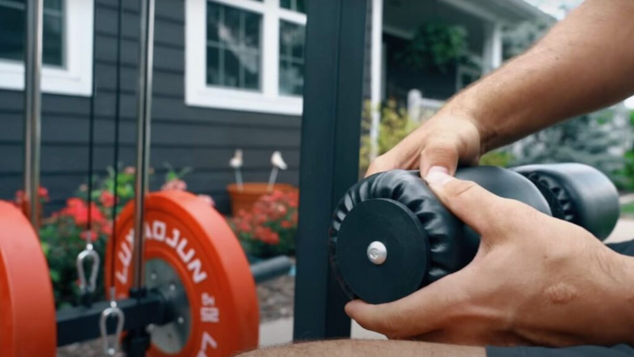 Checking the pads on a Titan Plate Loadable Tower V2