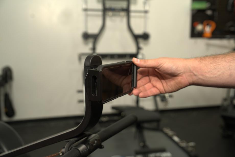 Positioning a phone on the YOSUDA Dragonfly Rower