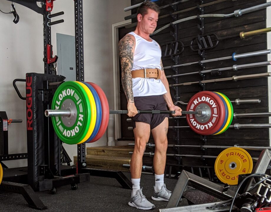 Benefits of Wearing a Weightlifting Belt
