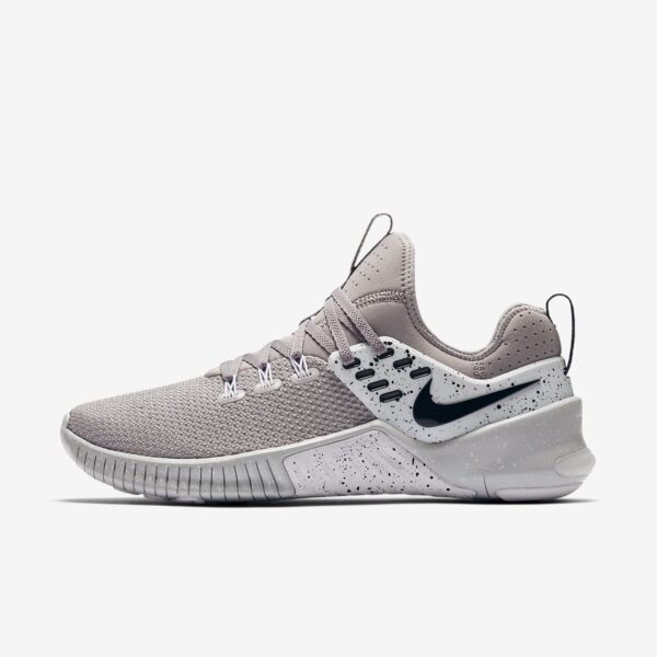 Tableta Duque Collar Nike Free X Metcon Shoes| Garage Gym Reviews