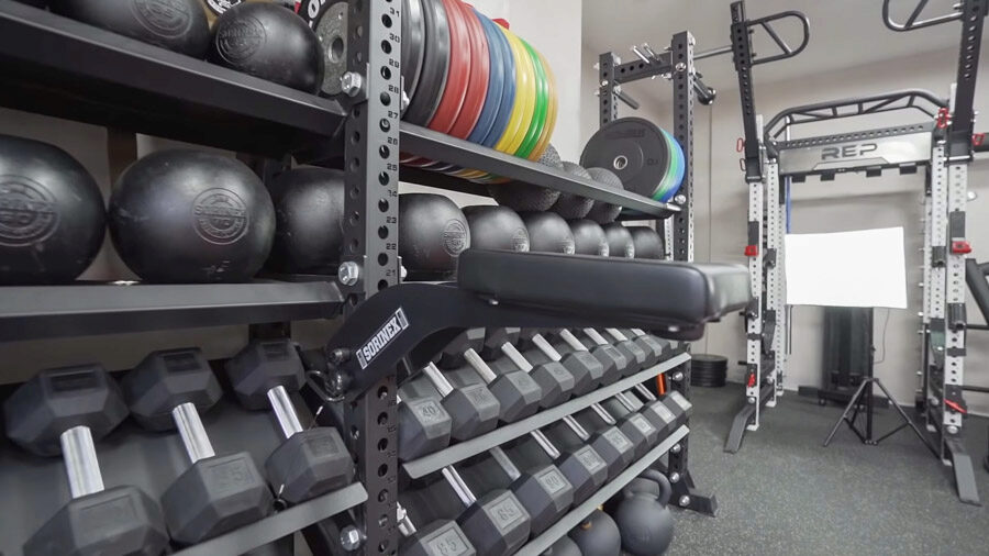 Sorinex Bulldog Pad in a garage gym