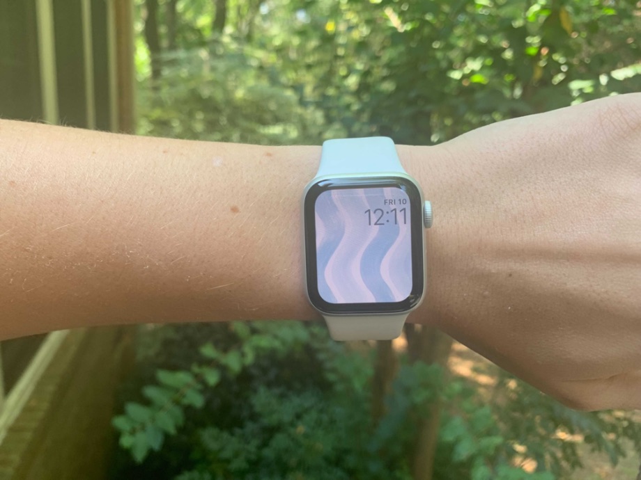 Apple Watch Series 6 Review (2022) | Garage Gym Reviews
