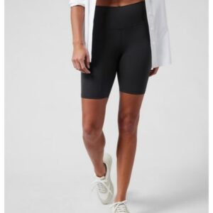 athleta transcend 7 short