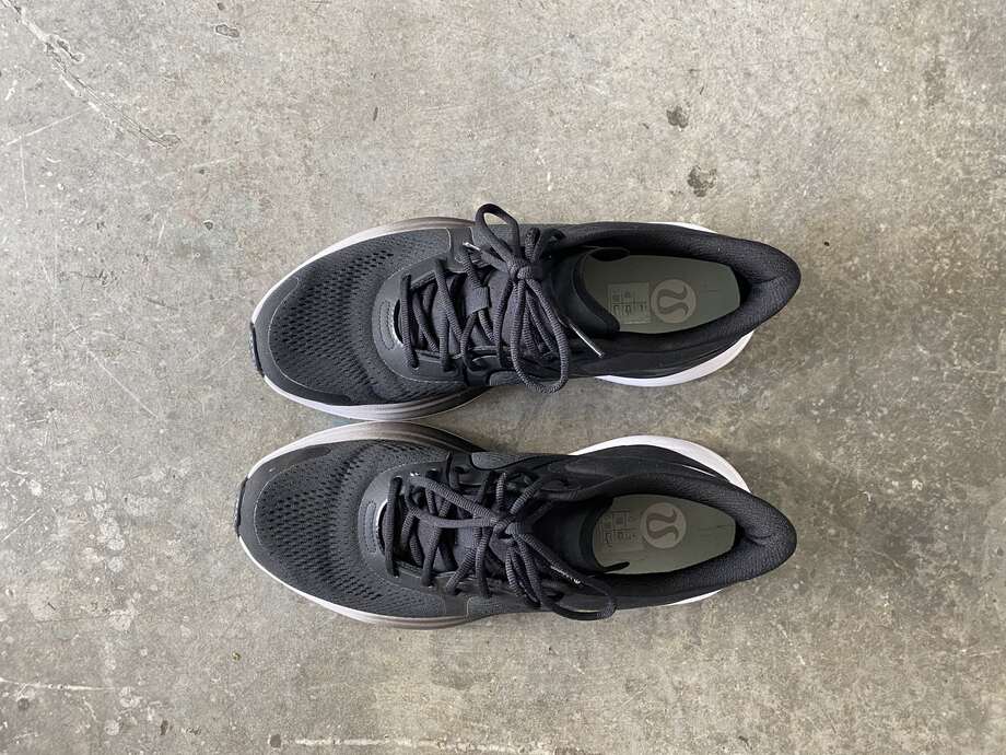 lululemon blissfeel running shoe review