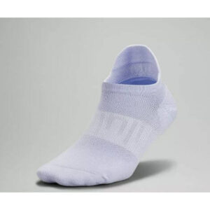 7 Reasons to Buy/Not to Buy Lululemon Women’s Power Stride Tab Sock