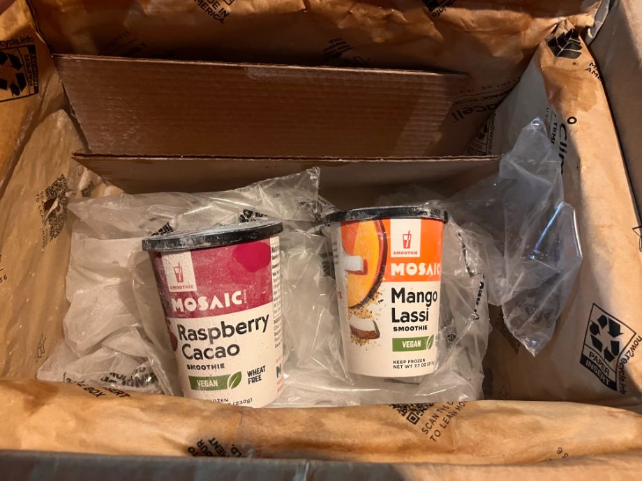 Mosaic Foods_Unboxing Smoothies