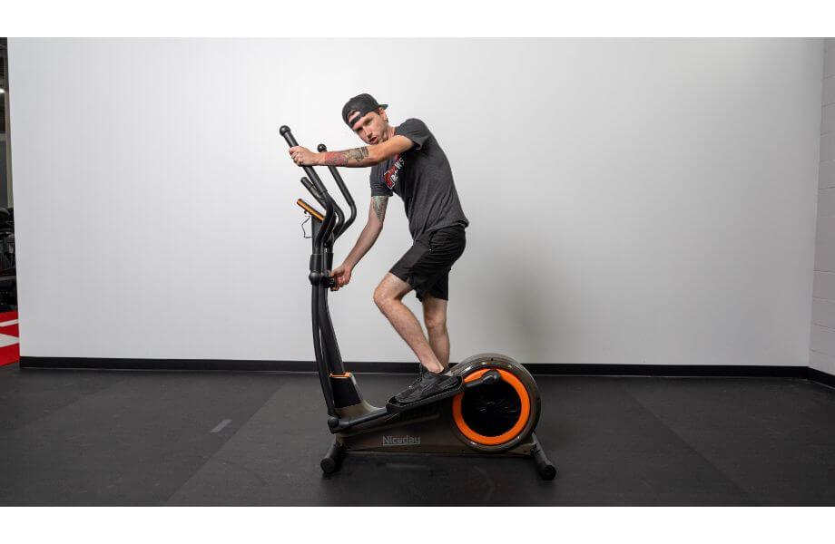 Niceday Elliptical Machine Review 2022: Quiet Like a Little Church Mouse 
