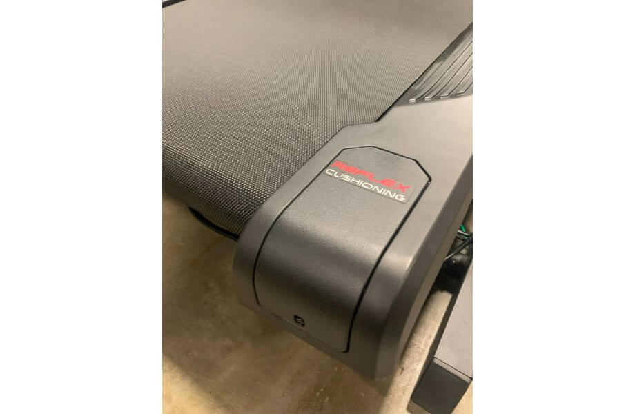 NordicTrack Commercial X32i Treadmill cushioning