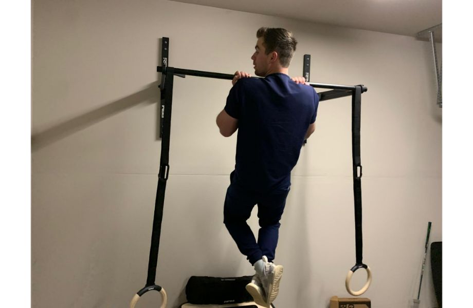 Best pull-up bar 2021: Wall mounted and doorway designs for home