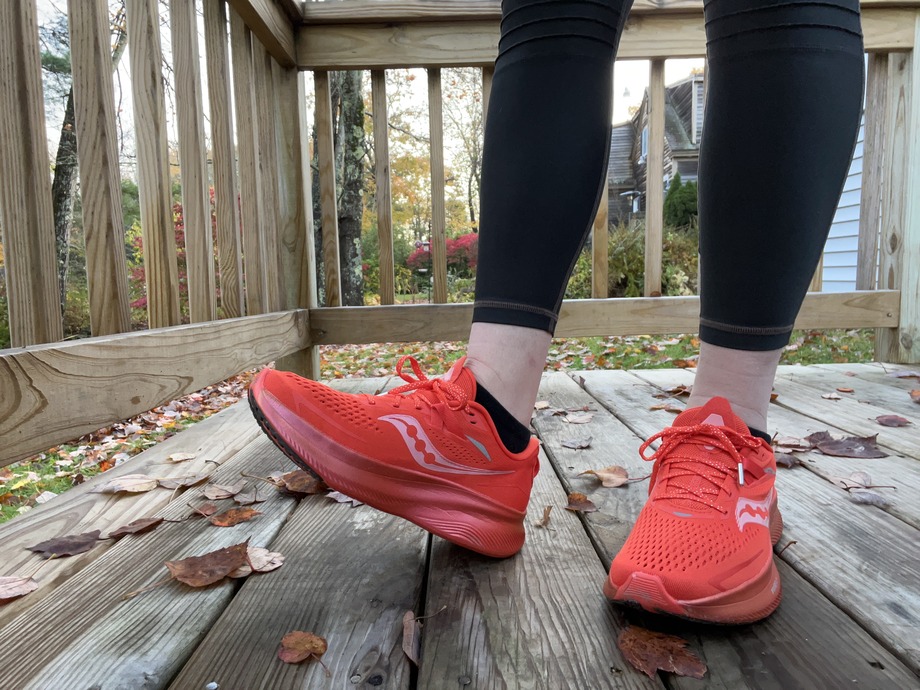 saucony ride shoes