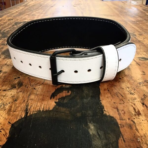 Pioneer 4-Inch Weightlifting Belt| Garage Gym Reviews