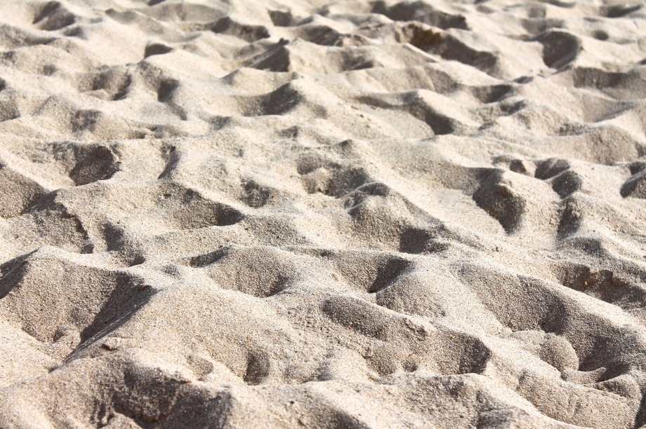 running on the beach, beach terrain, sand