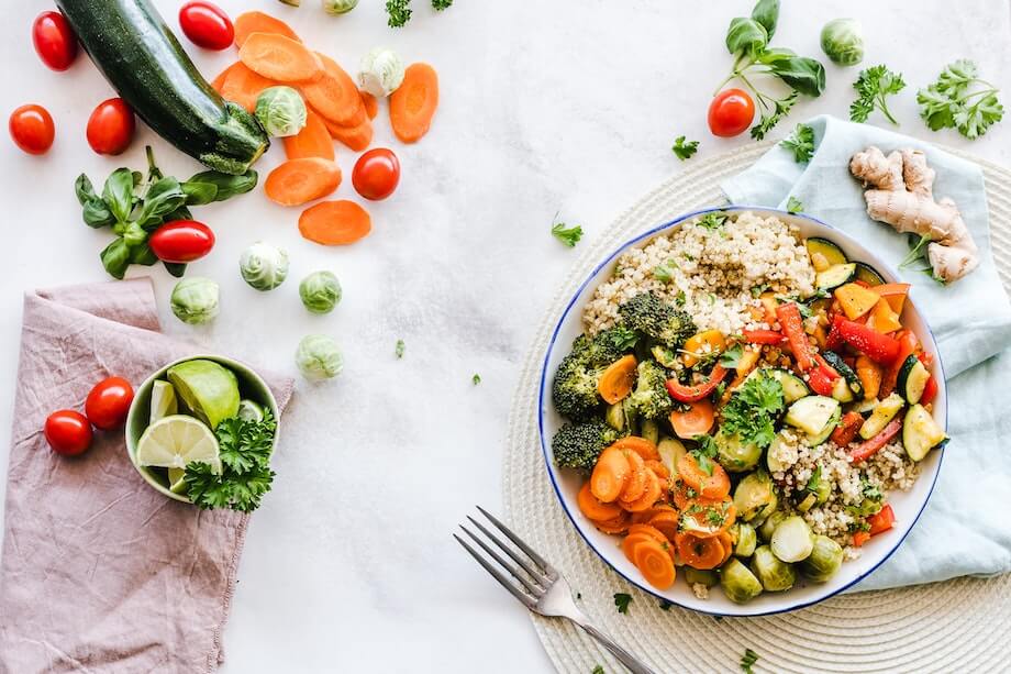 Best Weight Loss Programs (2023): 9 Options To Support You On Your Journey 