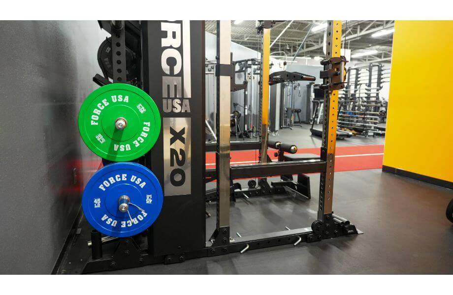 bolt squat rack equipment