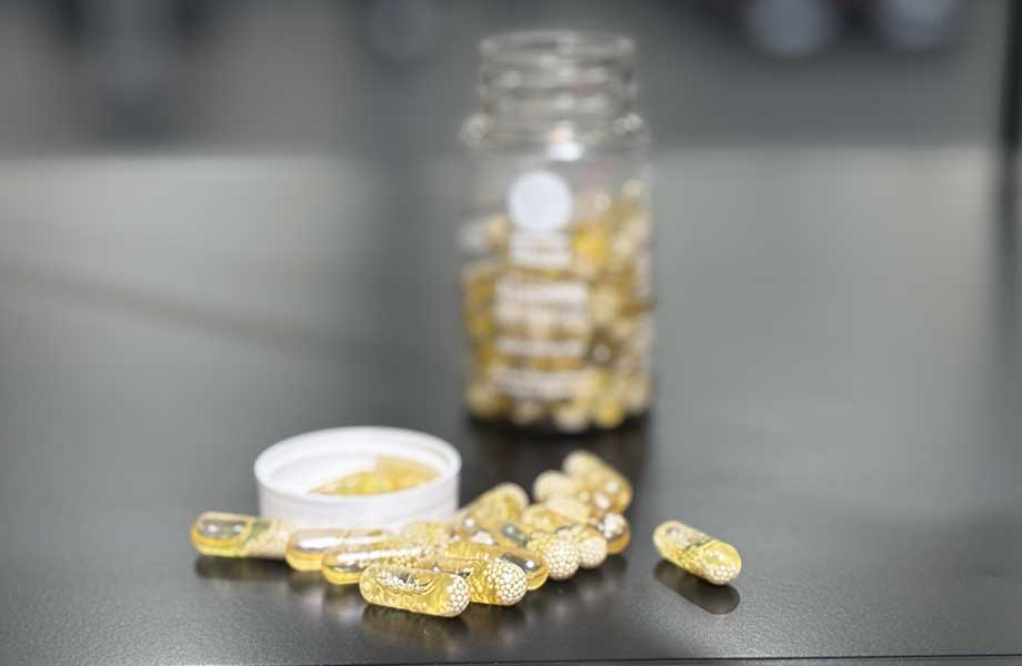 Ritual Vitamins Review (2025): Traceable Ingredients to Supplement a Healthy Diet 