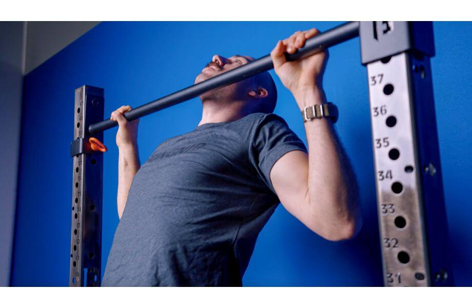 7 Chin-Up Alternatives You Can Do At Home - Steel Supplements