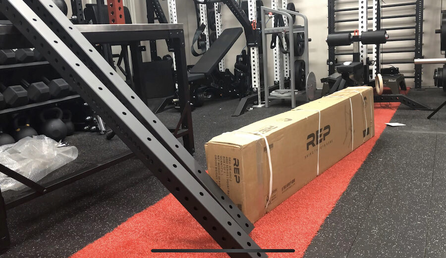 REP SR-4000 Squat Rack box