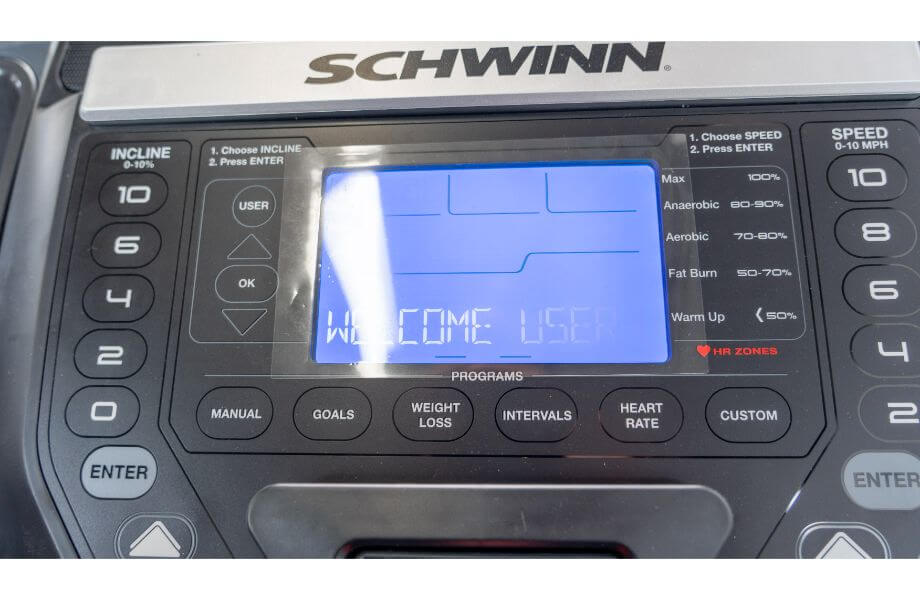 close up monitor schwinn 810 treadmill