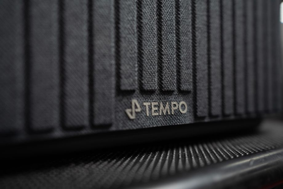 Tempo logo on the Tempo Move cabinet cover
