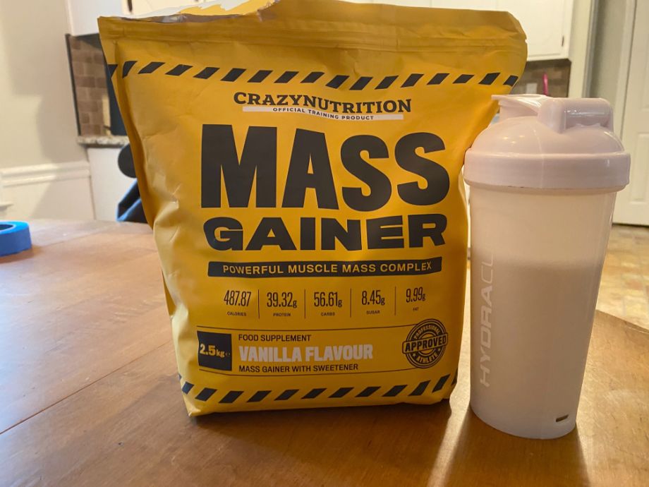 Crazy Nutrition Mass Gainer And Blender Cup