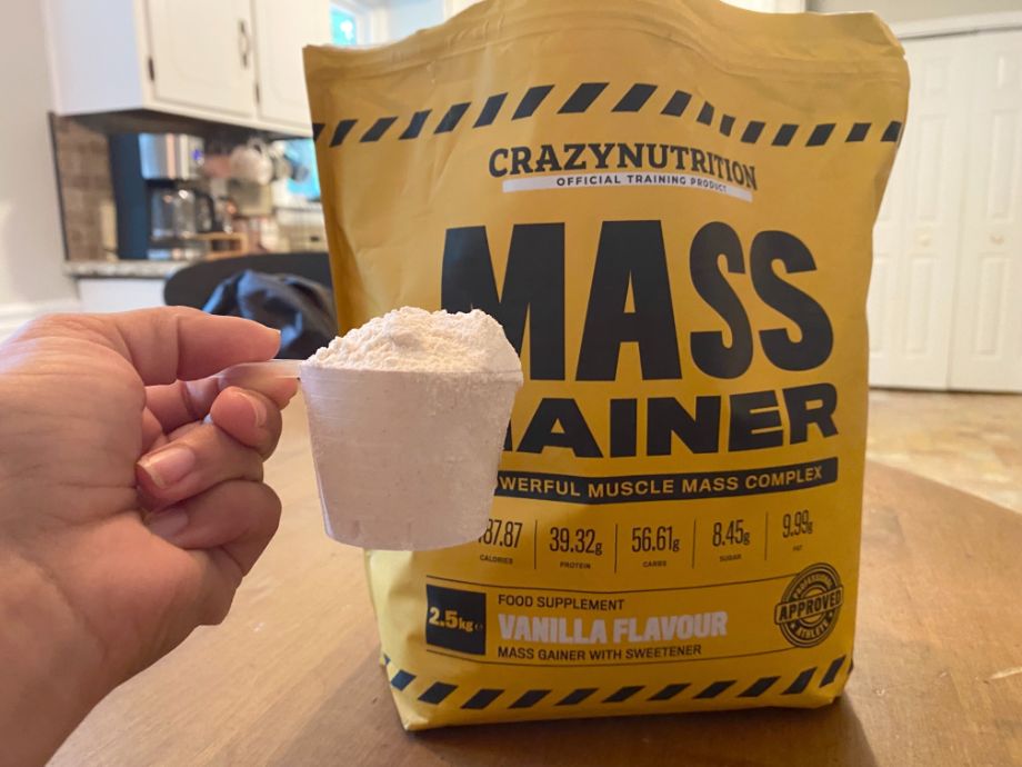 Crazy Nutrition Mass Gainer Scoop