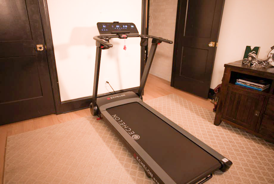 Echelon Stride Review (2024): This Compact Treadmill Is Ideal For Small Spaces 