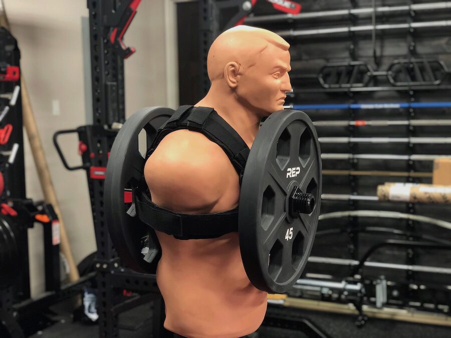 Kensui EZ-Vest on a mannequin with 45-pound plates