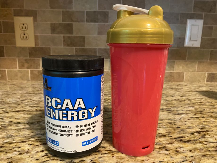 Do BCAAs Give You Energy? A Registered Dietitian’s Take Cover Image
