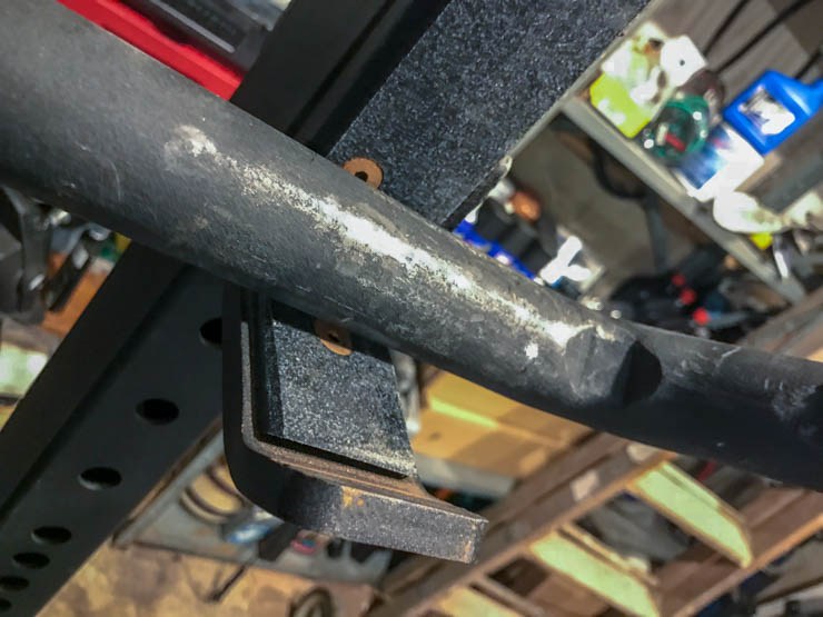 A look at how the coating on the Rogue SB-1 Safety Squat Bar gets scratched in the rack