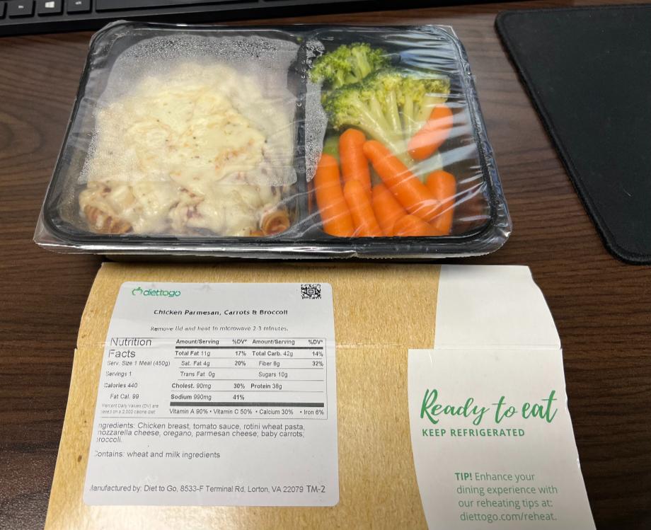 A freshology meal is shown inside the packaging.